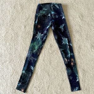 Liquido Crystal print leggings